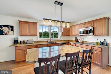 5498 Wilson Rd, Marshall, VA 20115 - photo 4