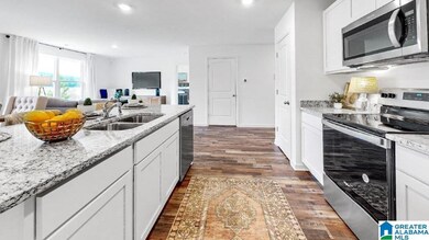 373 Koslin Loop, Calera, AL 35040 - photo 6