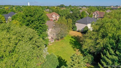 4388 Camelot Cir, Naperville, IL 60564 - photo 4