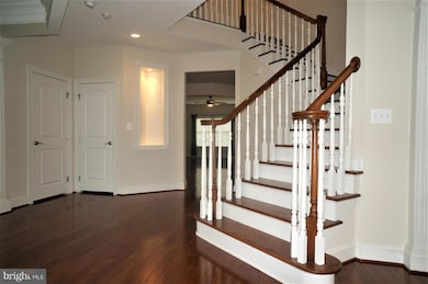 42591 Voormeade Terrace, Chantilly, VA 20152 - photo 3