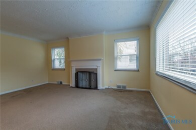 2303 Berdan Ave, Toledo, OH 43613 - photo 4