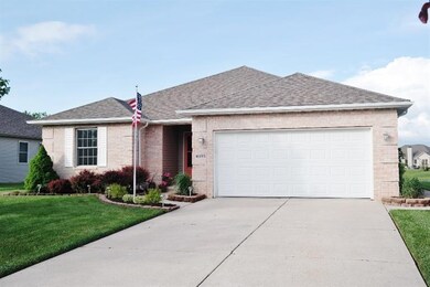 10723 Heather Dr, Crown Point, IN 46307 - photo 2