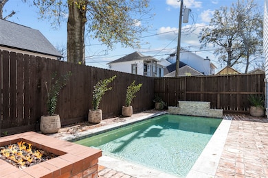 706 E 10th 1/2 St, Houston, TX 77008 - photo 3