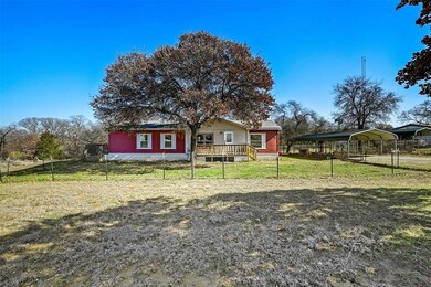 402 Briar Oaks Ln, Azle, TX 76020 - photo 3