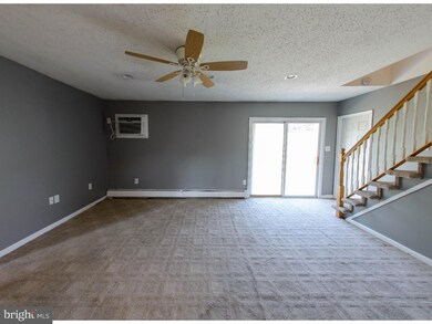 51 Apricot Ln, Levittown, PA 19055 - photo 6