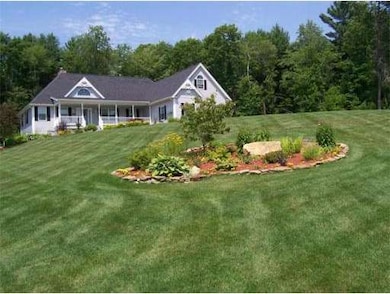 14 Scott Dr, Charlton, MA 01507 - photo 2