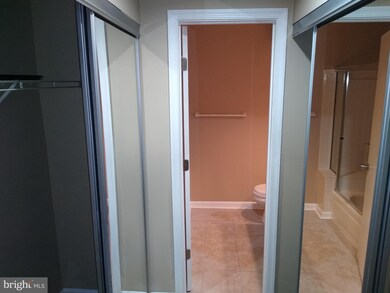 3323 Sir Thomas Dr unit 23, Silver Spring, MD 20904 - photo 2