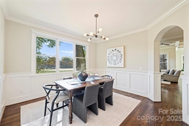 3304 Josephine Ct, Charlotte, NC 28205 - photo 6