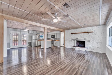 137 Morrison Ln, Norfork, AR 72658 - photo 5