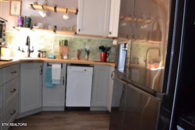 688 Boone Ridge Rd, Jamestown, TN 38556 - photo 5