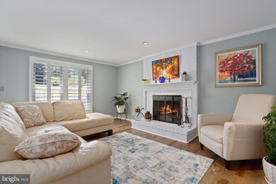 2228 Regina Dr, Clarksburg, MD 20871 - photo 3