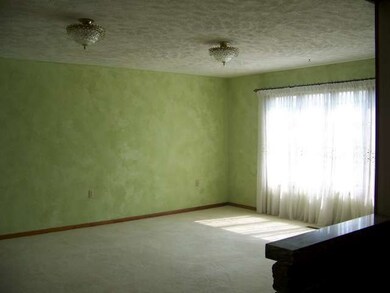 3692 N Eshelman Rd, North Platte, NE 69101 - photo 2