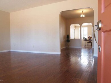 1626 W Encanto entrance