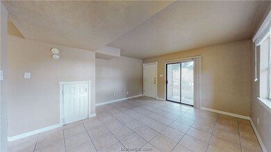 200 Lincoln Ave unit C, College Station, TX 77840 - photo 7