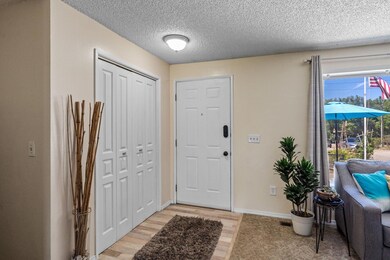 4-web-or-mls-SkyLight-Len-20