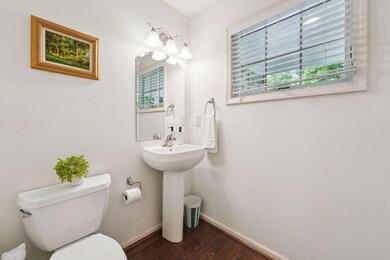 5-web-or-mls-1233-sanctuary-place