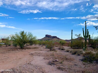 Lazy K Lot front view Dinosaur Mountain