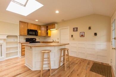 1433 Massachusetts Ave unit A, Lexington, MA 02420 - photo 5