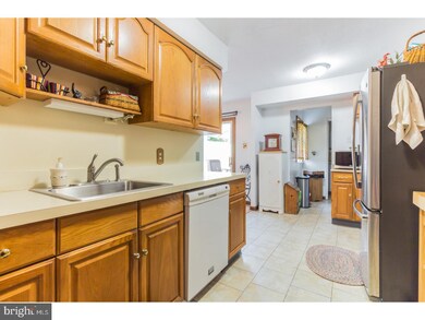 713 Hamilton Rd, East Greenville, PA 18041 - photo 5