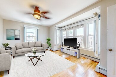 121 Johnson St unit 3R, Lynn, MA 01902 - photo 3