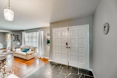 1019 Park Forest Ln, Jacksonville, FL 32211 - photo 5