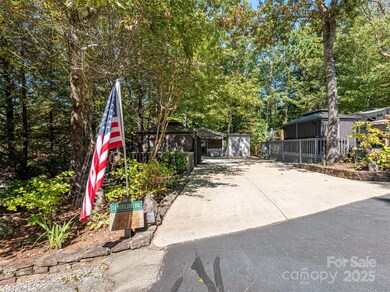 31 Boulder Dr unit 2, Lake Toxaway, NC 28747 - photo 2