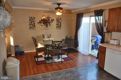 2018 Aspen Ln, Columbia, PA 17512 - photo 4