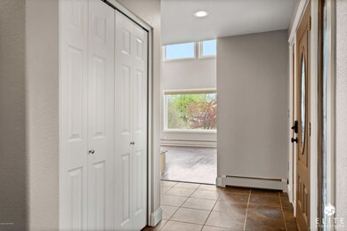 Entrance Hall & Closet