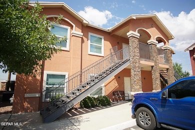 8685 N North Loop Dr unit F-2, El Paso, TX 79907 - photo 2