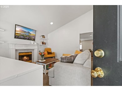 1118 Hampton Ct, Forest Grove, OR 97116 - photo 4