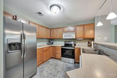 3623 Hazelnut Ct, Cleves, OH 45002 - photo 6