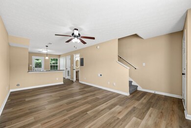 2260 Mccormick Ln unit B, Clarksville, TN 37040 - photo 7