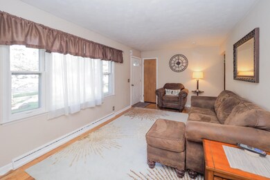 309 Brigham St-103