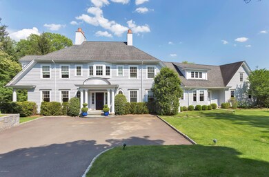 2 Sparrow Ln - Front - 002-234345-_MG_29