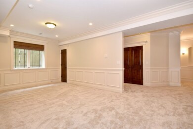 594 S Cambridge Ave, Elmhurst, IL 60126 - photo 3