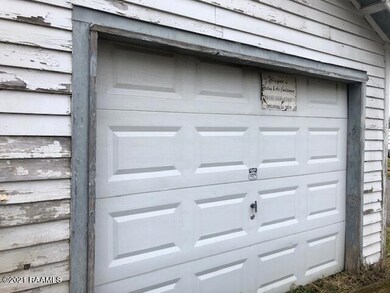 Overhead door to garage