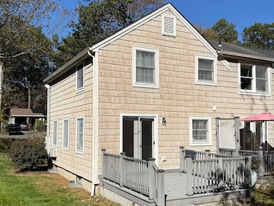 58 Laurel St unit B, Greenfield, MA 01301 - photo 2