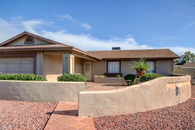 0005-Curb Appeal1