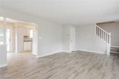 4757 Orchard Rd, Mentor, OH 44060 - photo 3