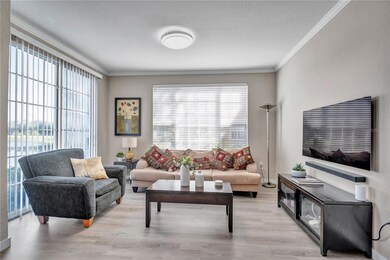 9834 Lake Chase Island Way unit 9834, Tampa, FL 33626 - photo 2