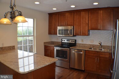 2710 Crestwick Place, District Heights, MD 20747 - photo 3