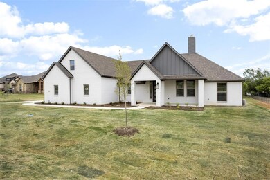 1023 Monaco Ct, Springtown, TX 76082 - photo 3