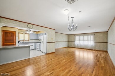 22 Saint Francis St, Newark, NJ 07105 - photo 5