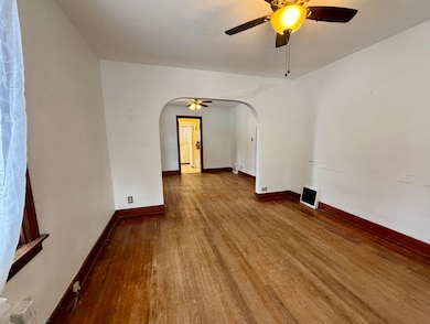 unlisted-address, Batavia, IL 60510 - photo 4