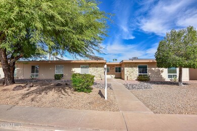 11016 W Thunderbird Blvd, Sun City, AZ 85351 - photo 2