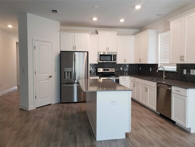 5640 Quiet Palm Loop, Saint Cloud, FL 34771 - photo 5