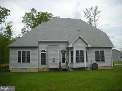 901 Middle Rd, Middle River, MD 21220 - photo 2