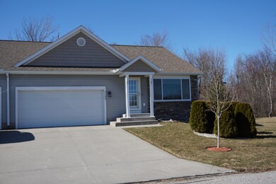 7133 Juniper (2)