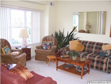 9 Avalon Ct, Manchester, NJ 08759 - photo 2