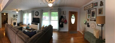 4519 Tennessee 49, Tennessee Ridge, TN 37178 - photo 2